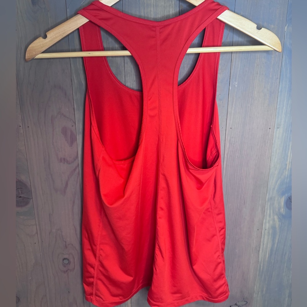 Fabletics Red Racerback Tank Top Small - Picture 2 of 2